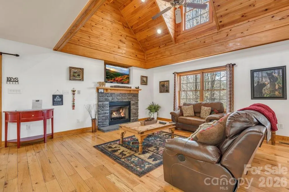 672 Cedar Trail Fleetwood, NC 28626