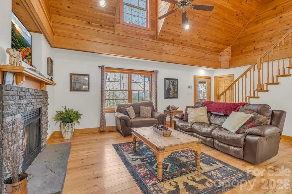672 Cedar Trail Fleetwood, NC 28626