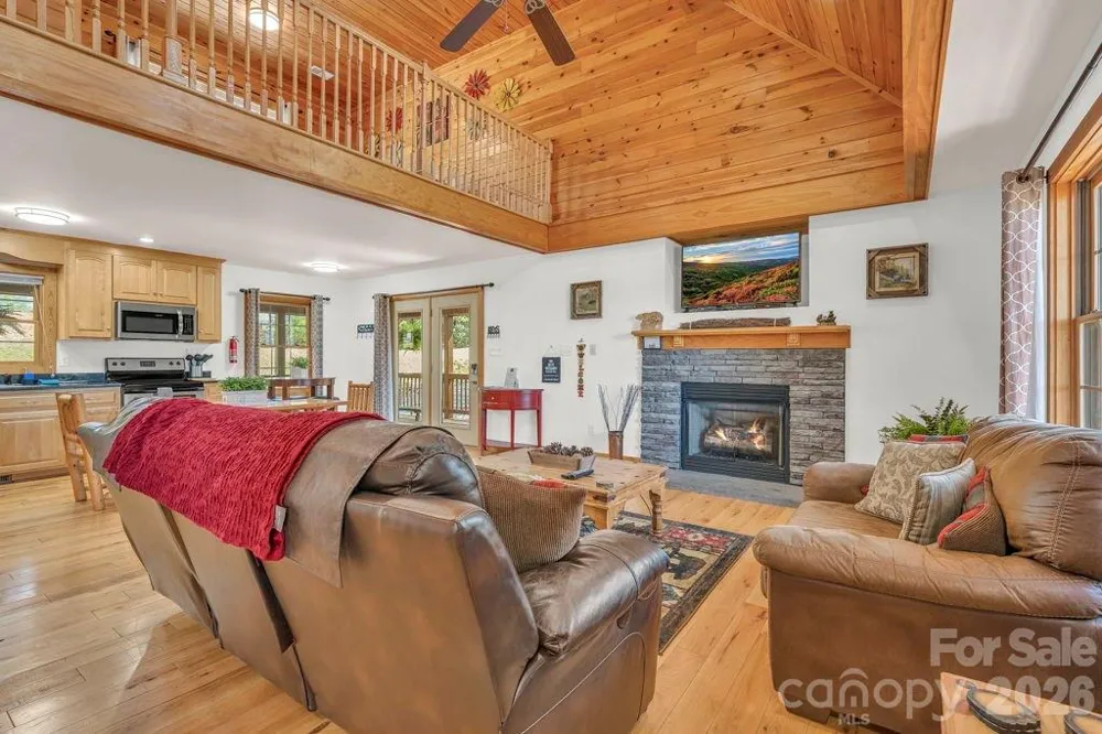 672 Cedar Trail Fleetwood, NC 28626