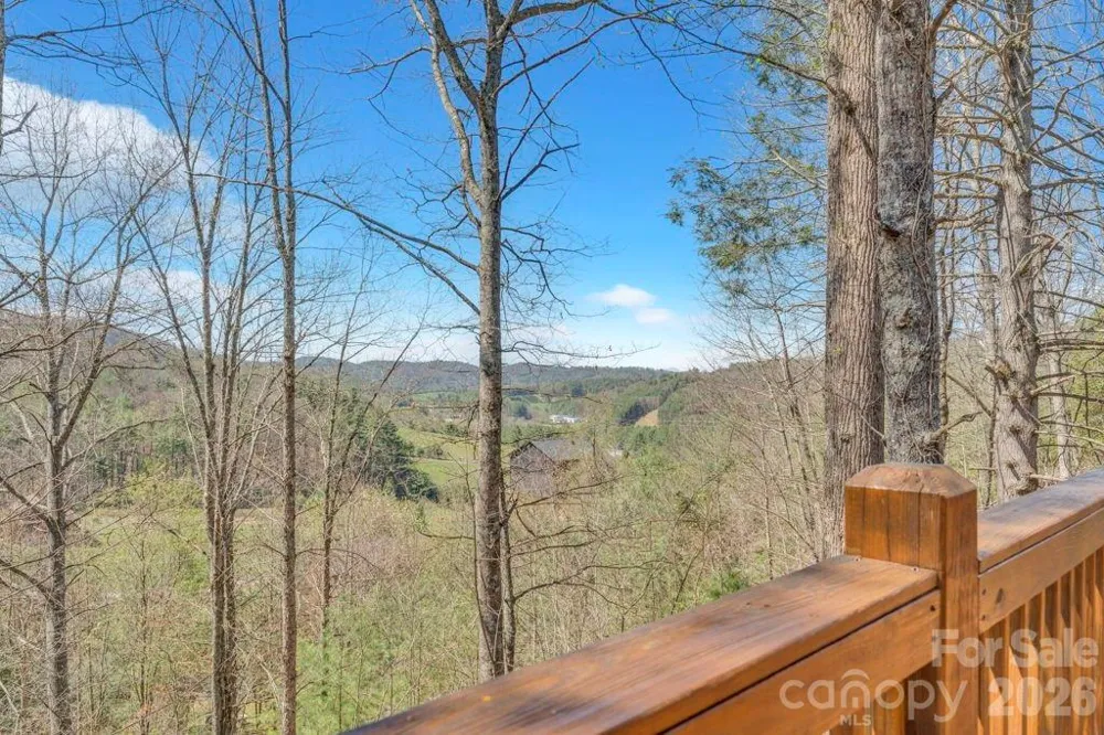 672 Cedar Trail Fleetwood, NC 28626