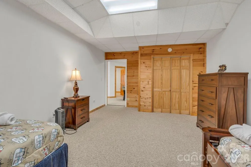 672 Cedar Trail Fleetwood, NC 28626