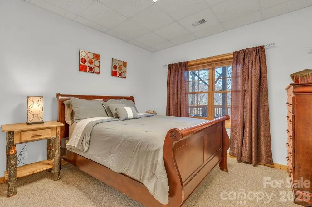 672 Cedar Trail Fleetwood, NC 28626