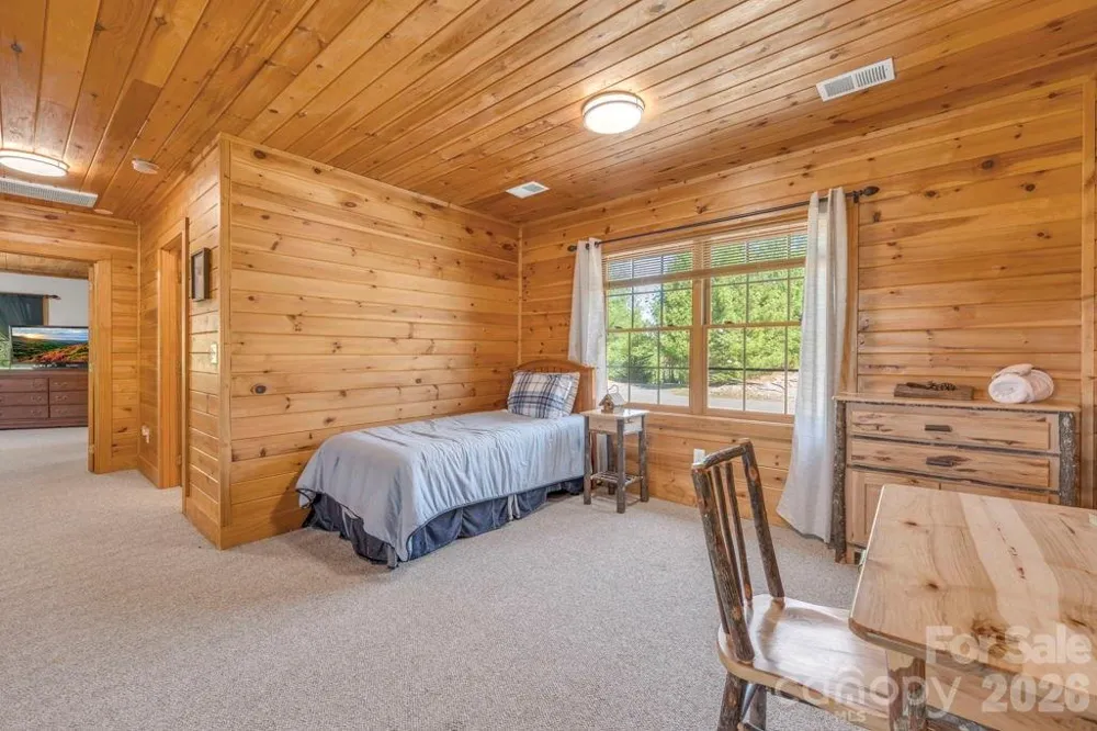 672 Cedar Trail Fleetwood, NC 28626