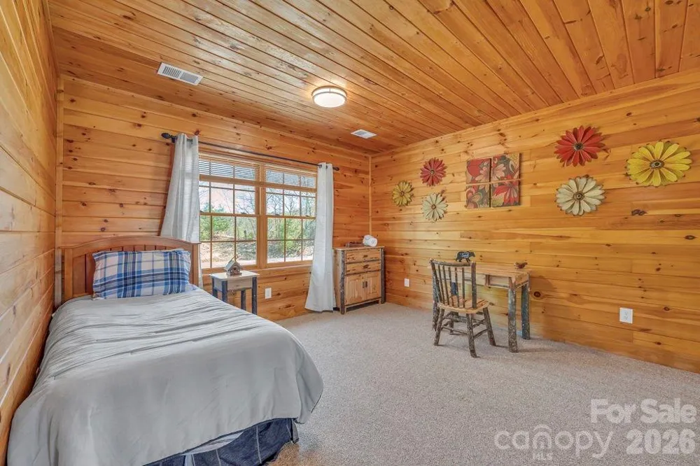 672 Cedar Trail Fleetwood, NC 28626