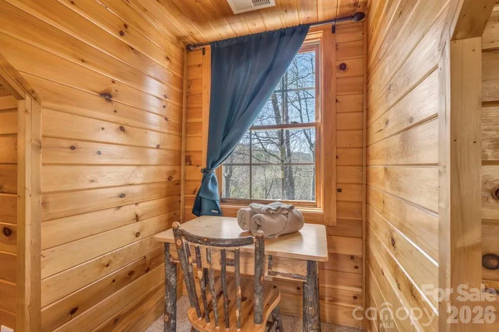 672 Cedar Trail Fleetwood, NC 28626