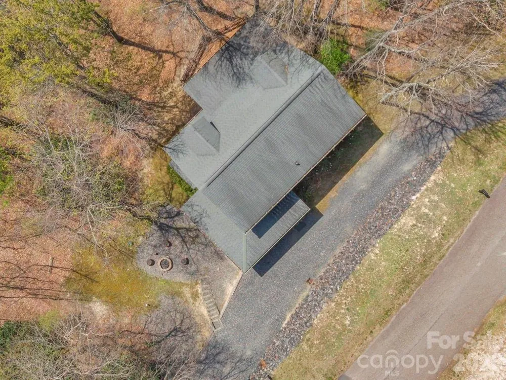 672 Cedar Trail Fleetwood, NC 28626
