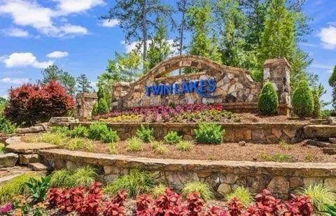 168 Salt Lake Lane Hoschton, GA 30548