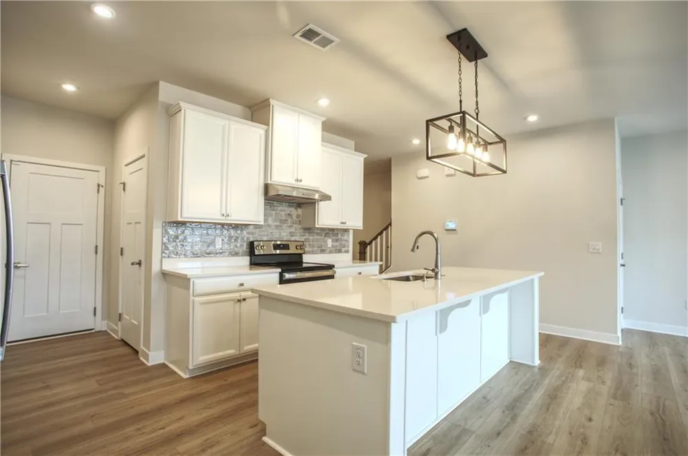 168 Salt Lake Lane Hoschton, GA 30548