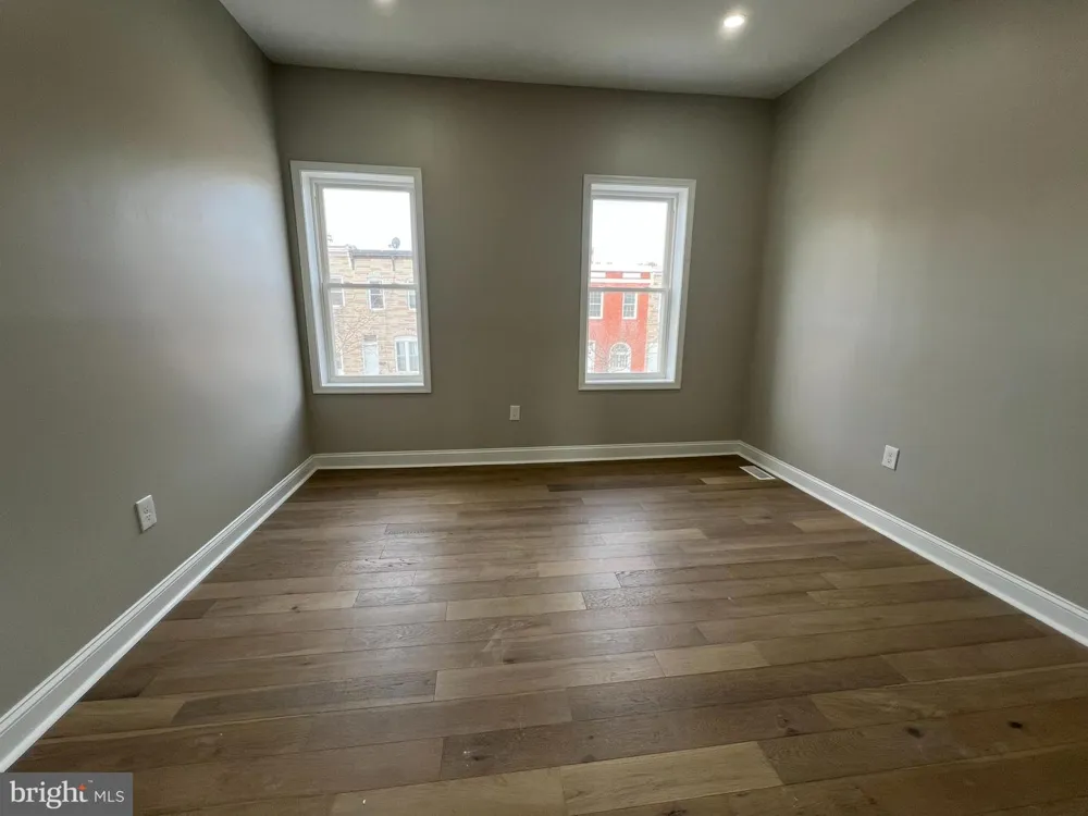 717 COLLINGTON AVENUE Baltimore, MD 21205