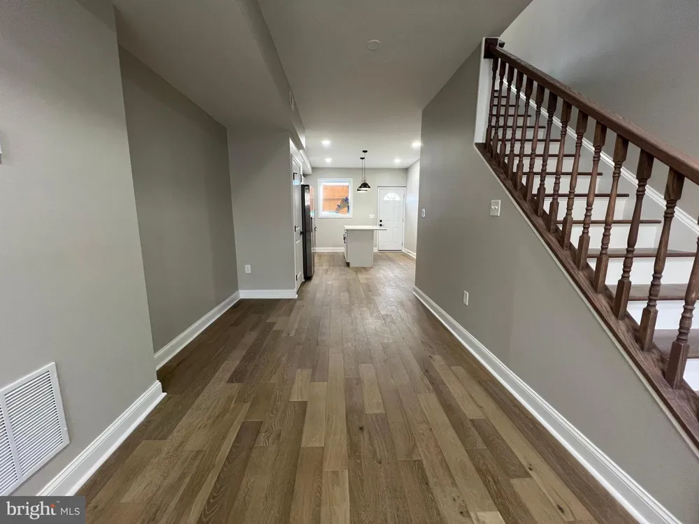717 COLLINGTON AVENUE Baltimore, MD 21205