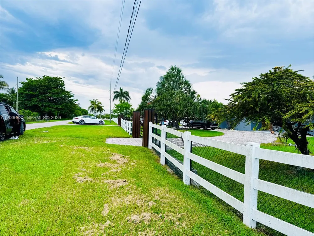21217 SW 160 ST Miami, FL 33187