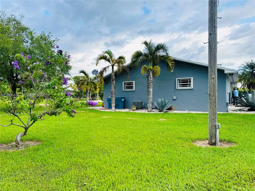 21217 SW 160 ST Miami, FL 33187