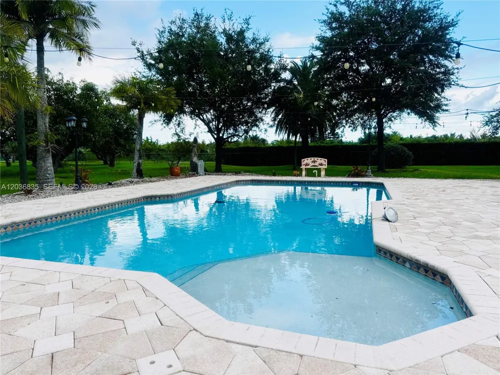 21217 SW 160 ST Miami, FL 33187