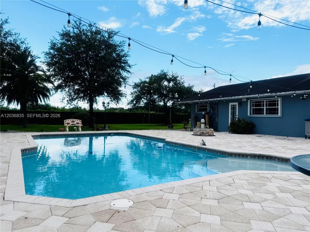 21217 SW 160 ST Miami, FL 33187