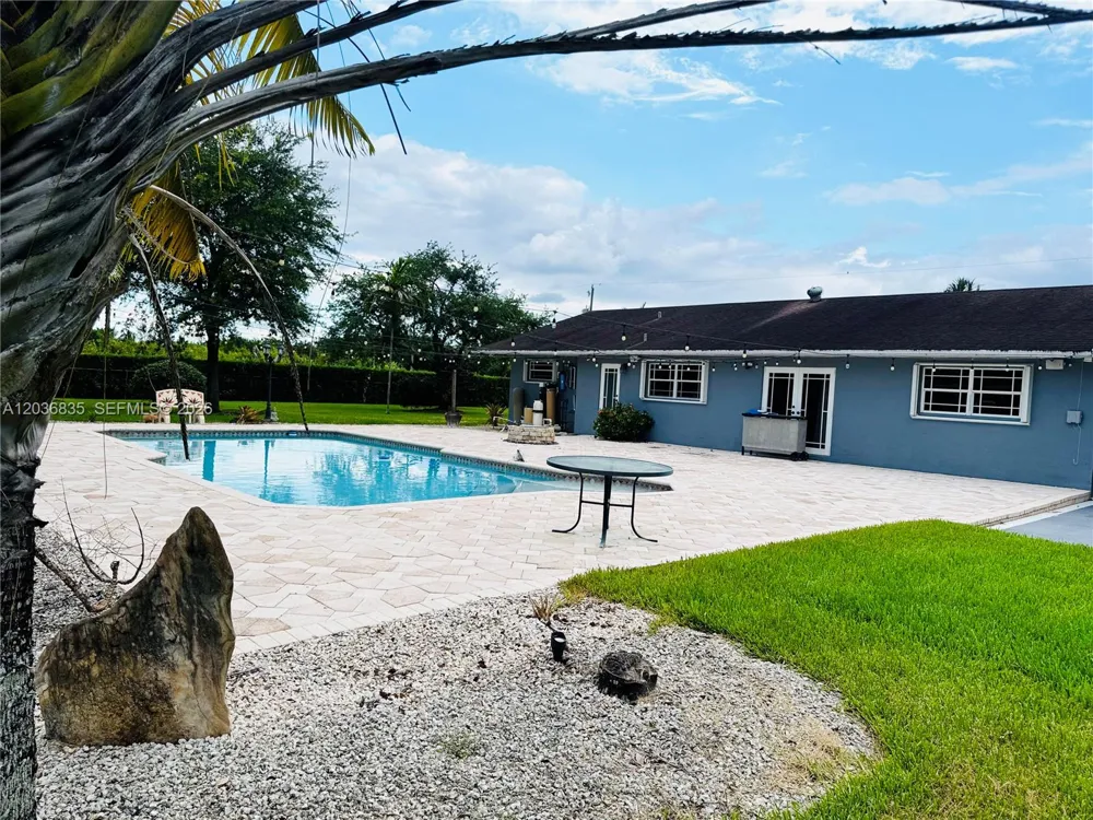 21217 SW 160 ST Miami, FL 33187
