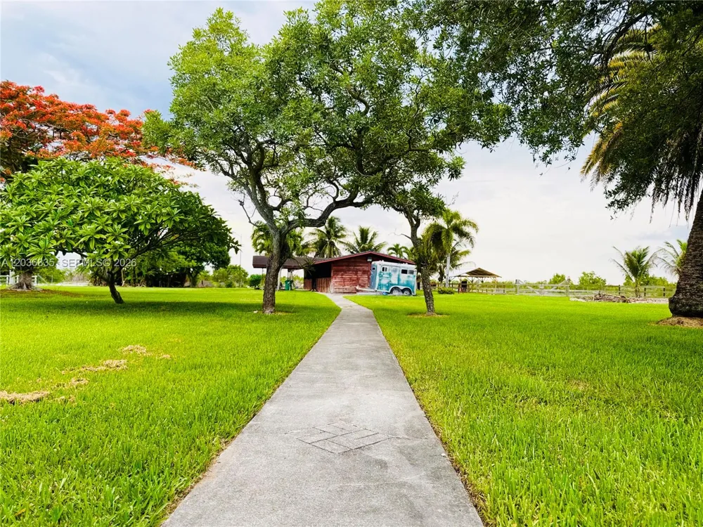 21217 SW 160 ST Miami, FL 33187