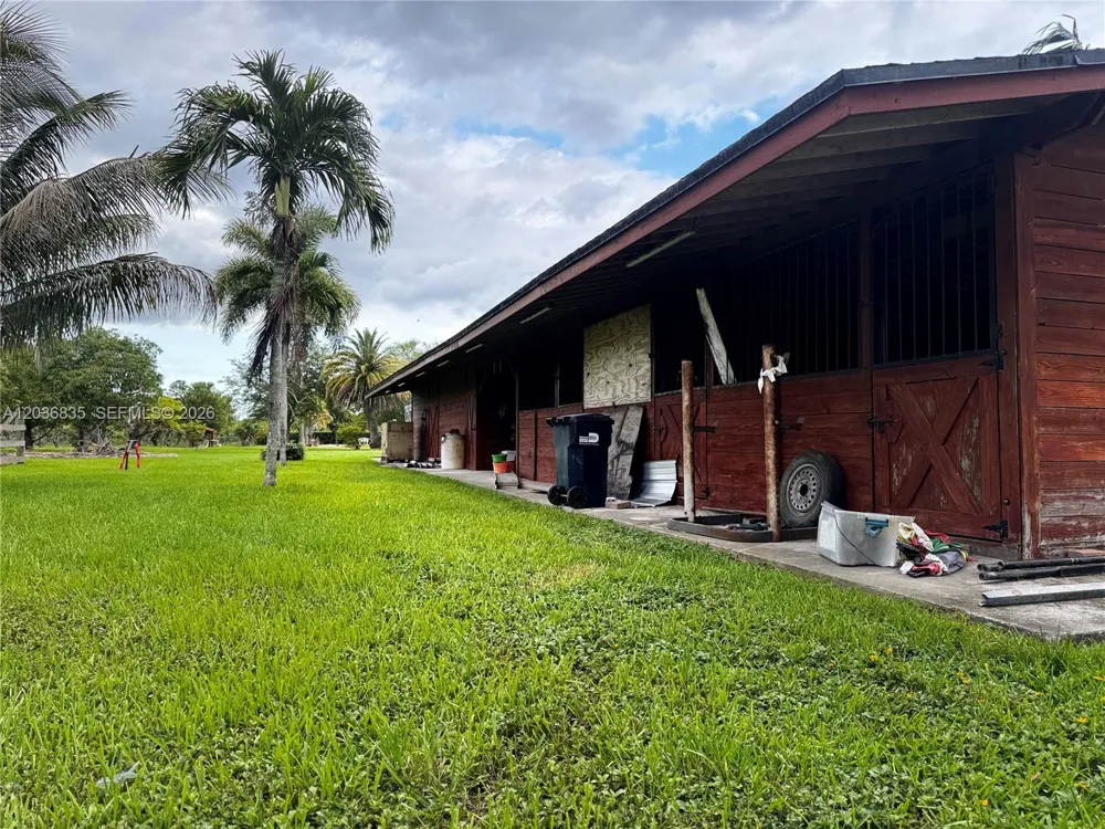 21217 SW 160 ST Miami, FL 33187