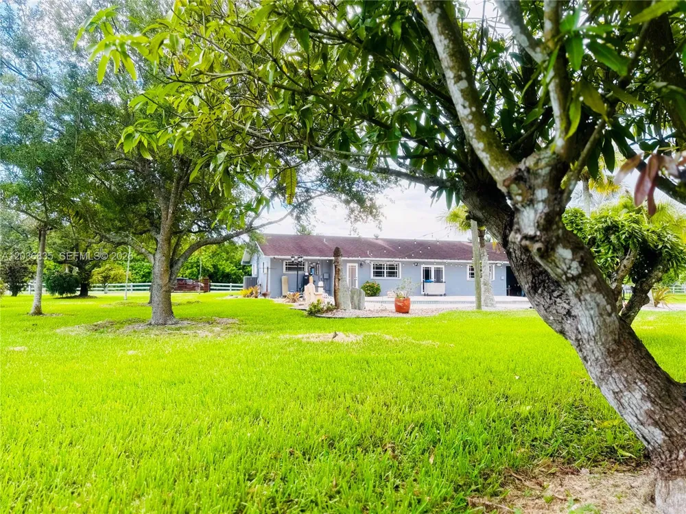21217 SW 160 ST Miami, FL 33187