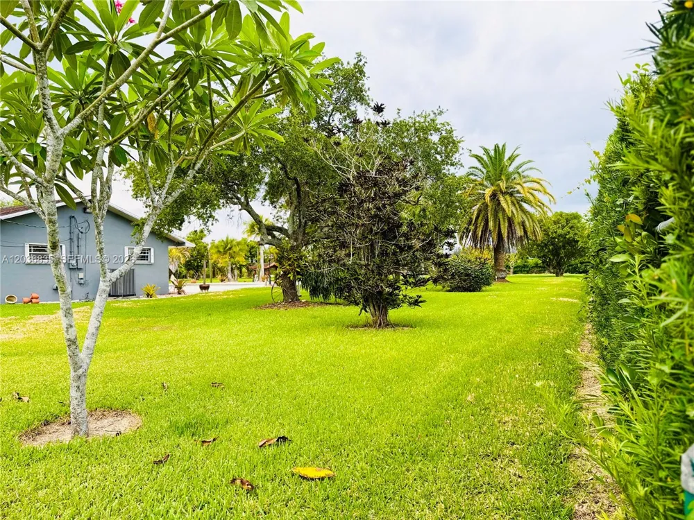 21217 SW 160 ST Miami, FL 33187