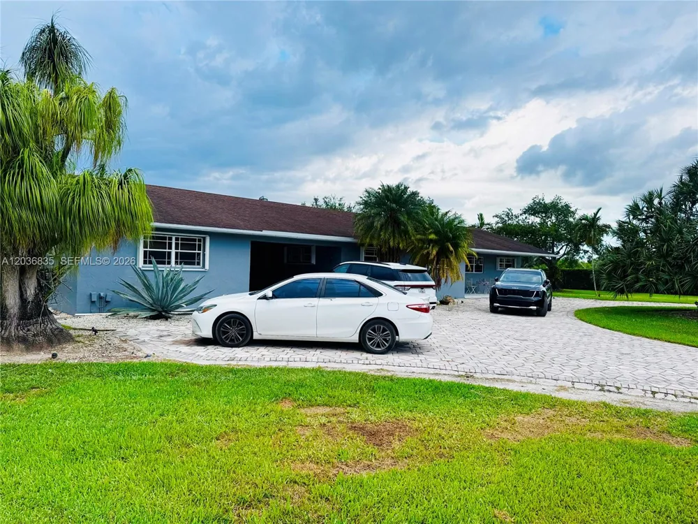 21217 SW 160 ST Miami, FL 33187