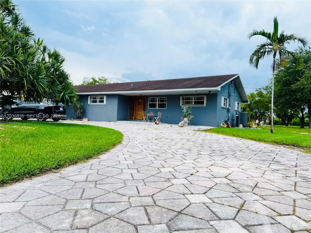21217 SW 160 ST Miami, FL 33187
