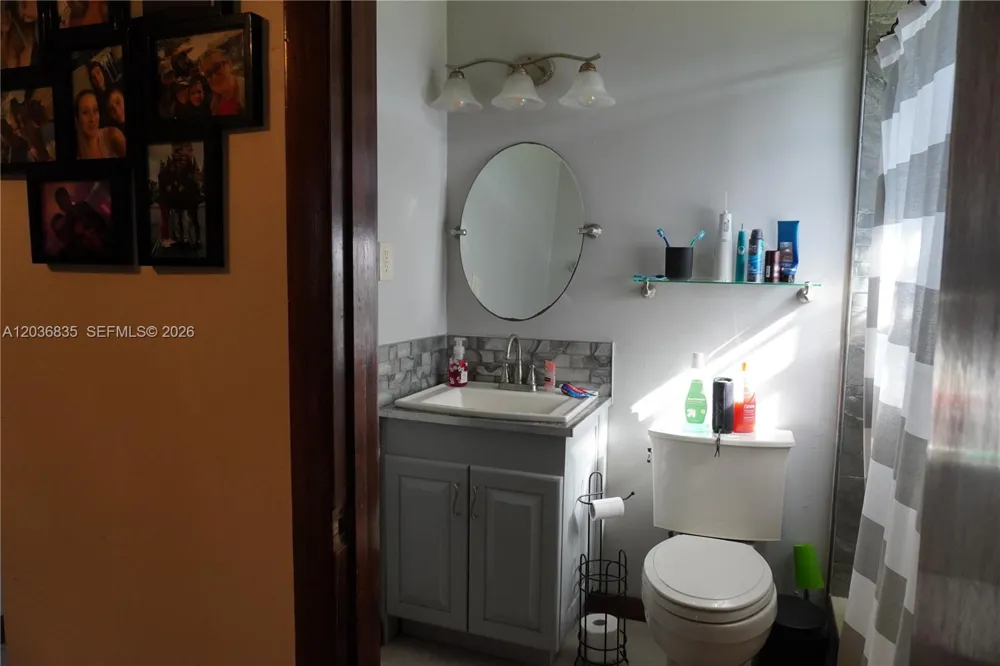 21217 SW 160 ST Miami, FL 33187