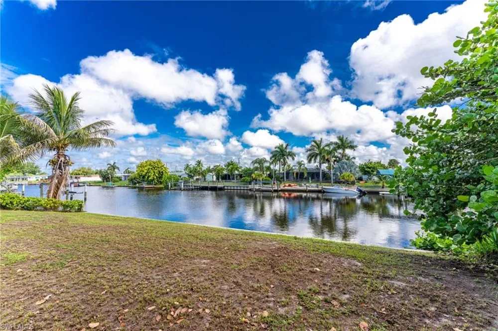 433 notson Terrace Port Charlotte, FL 33952