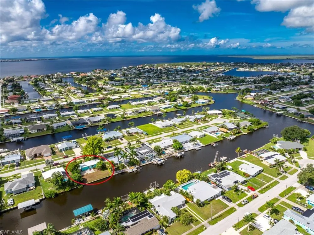 433 notson Terrace Port Charlotte, FL 33952