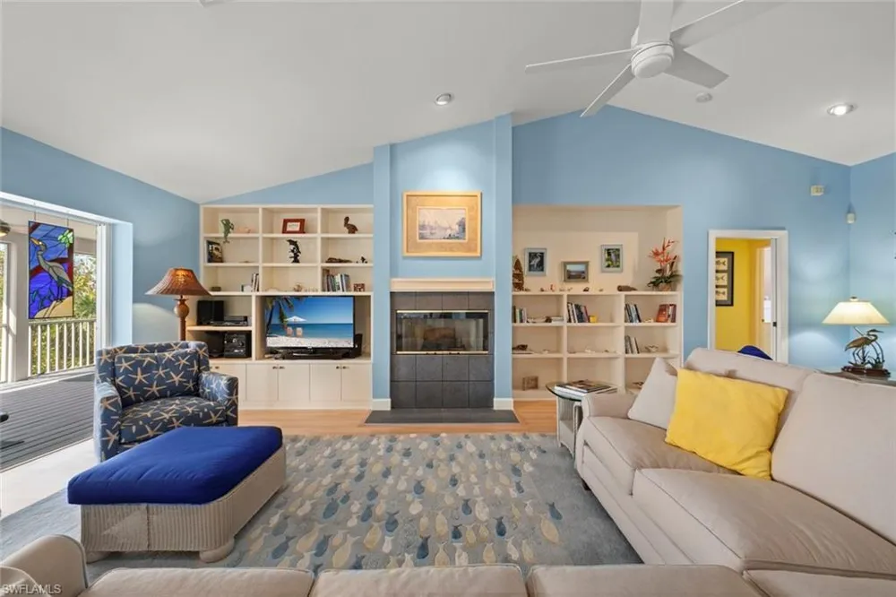 4534 Bowen Bayou Road Sanibel, FL 33957