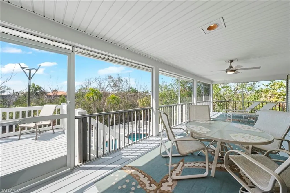 4534 Bowen Bayou Road Sanibel, FL 33957