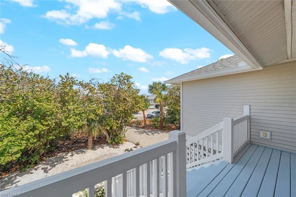 4534 Bowen Bayou Road Sanibel, FL 33957