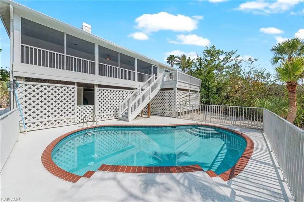 4534 Bowen Bayou Road Sanibel, FL 33957