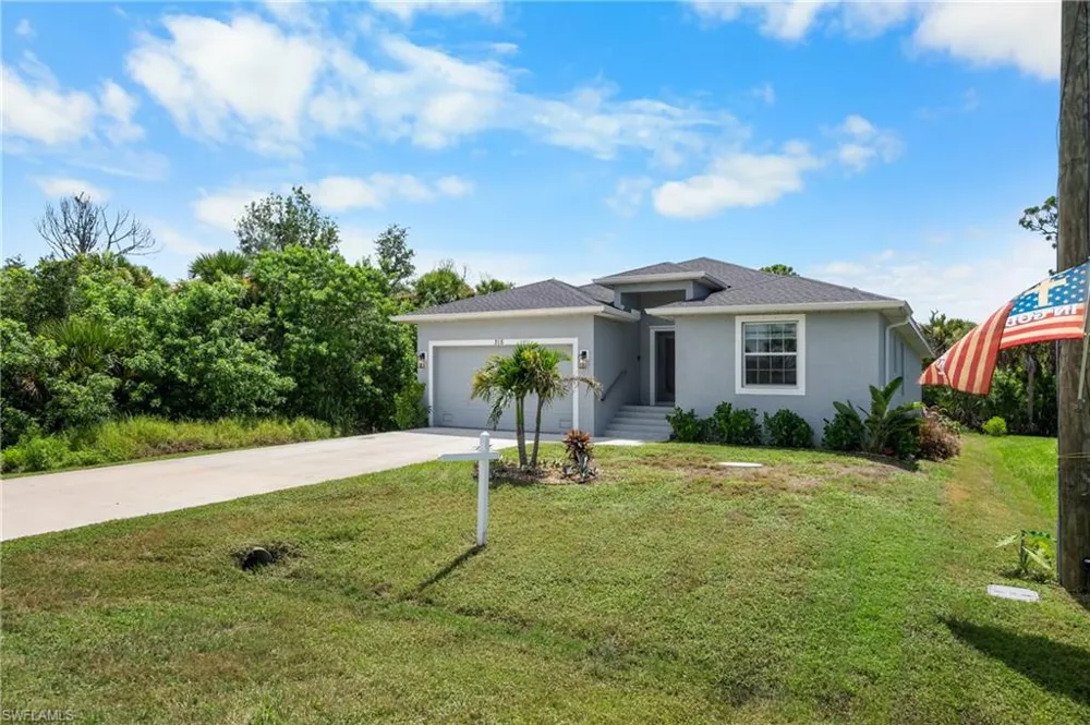 Address Not Shown Rotonda West, FL 33947