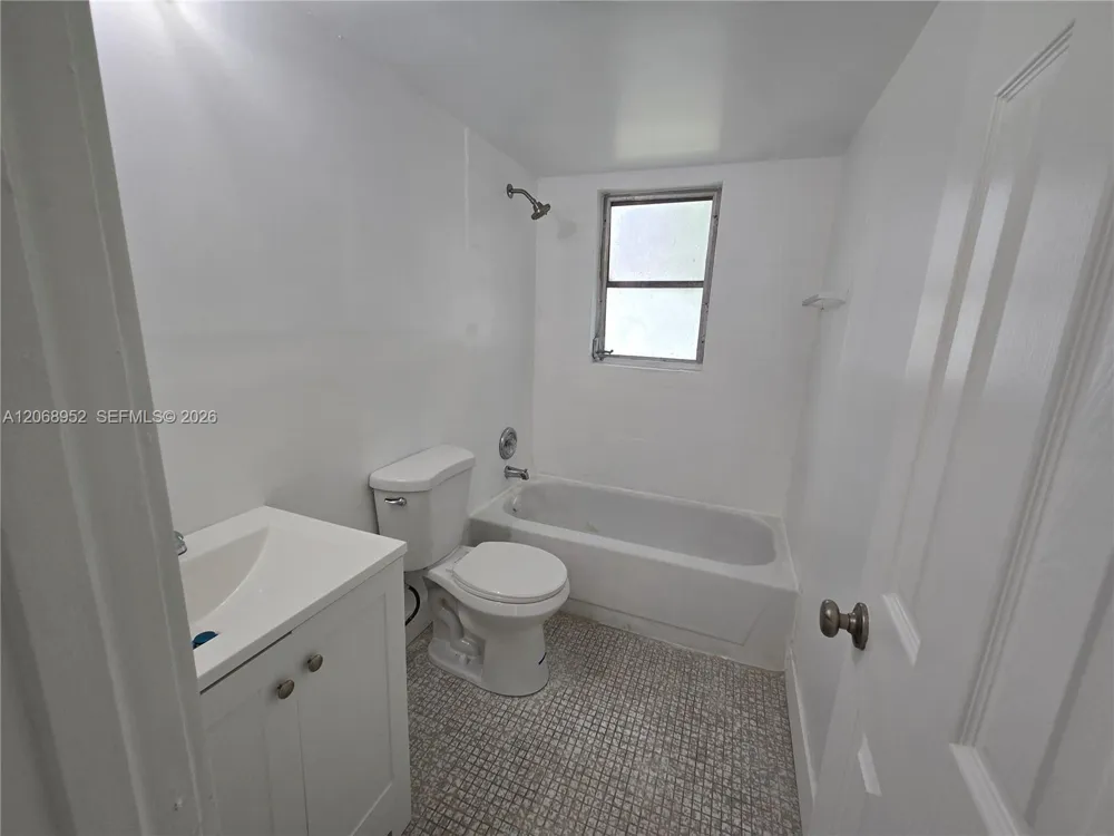 8700 Sherman Cir #108 Miramar, FL 33025