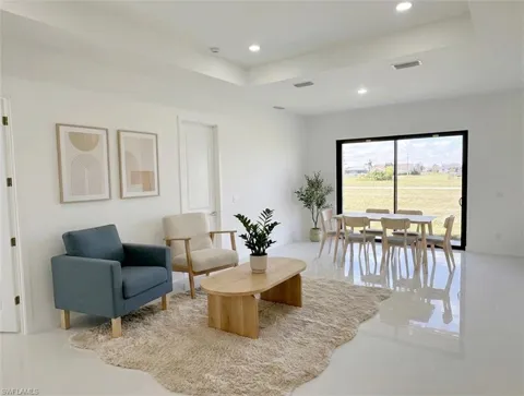 4238 NW 34th Terrace