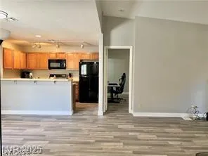 2627 S Durango Drive #202 Las Vegas, NV 89117