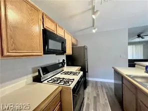 2627 S Durango Drive #202 Las Vegas, NV 89117