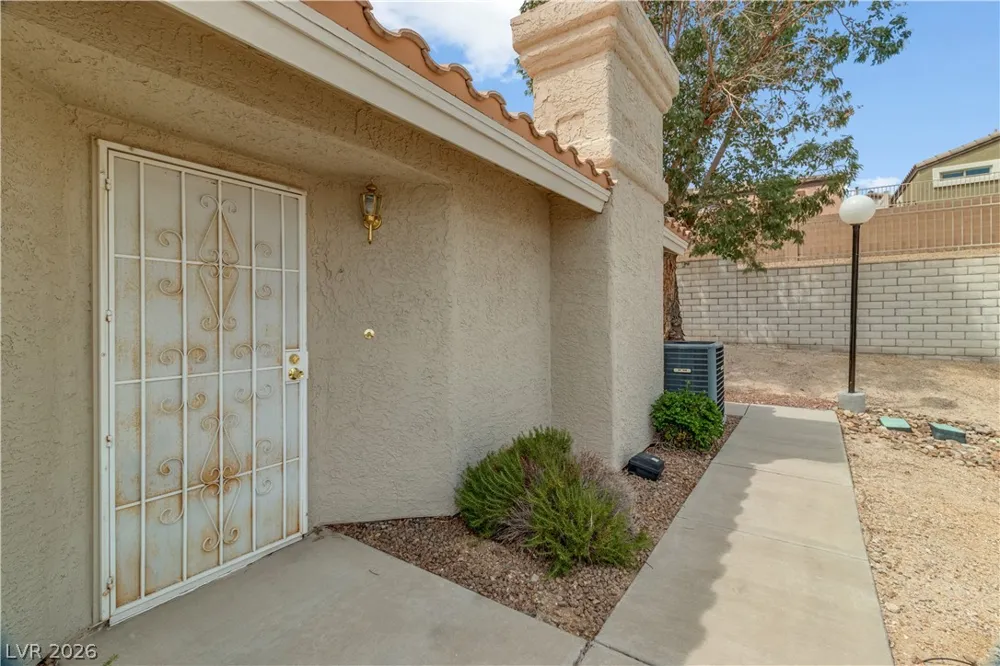 2250 Camel Mesa Drive Laughlin, NV 89029