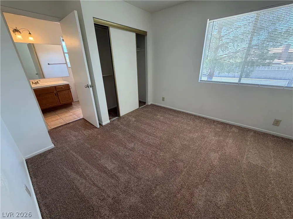 9509 Swan Bay Drive Las Vegas, NV 89117