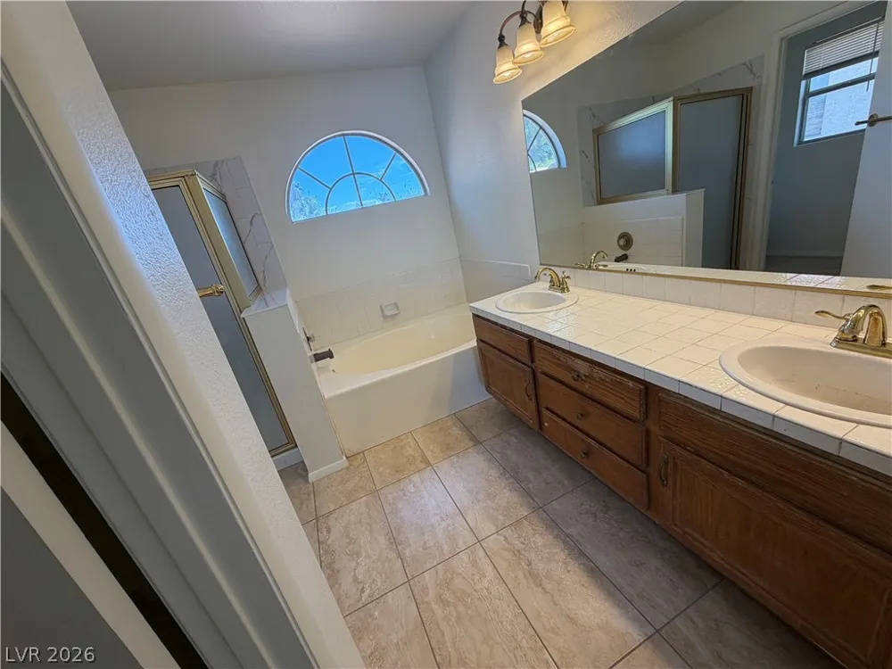 9509 Swan Bay Drive Las Vegas, NV 89117