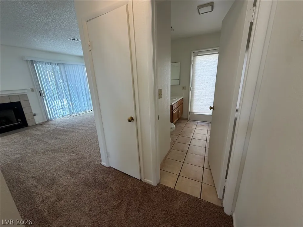 9509 Swan Bay Drive Las Vegas, NV 89117