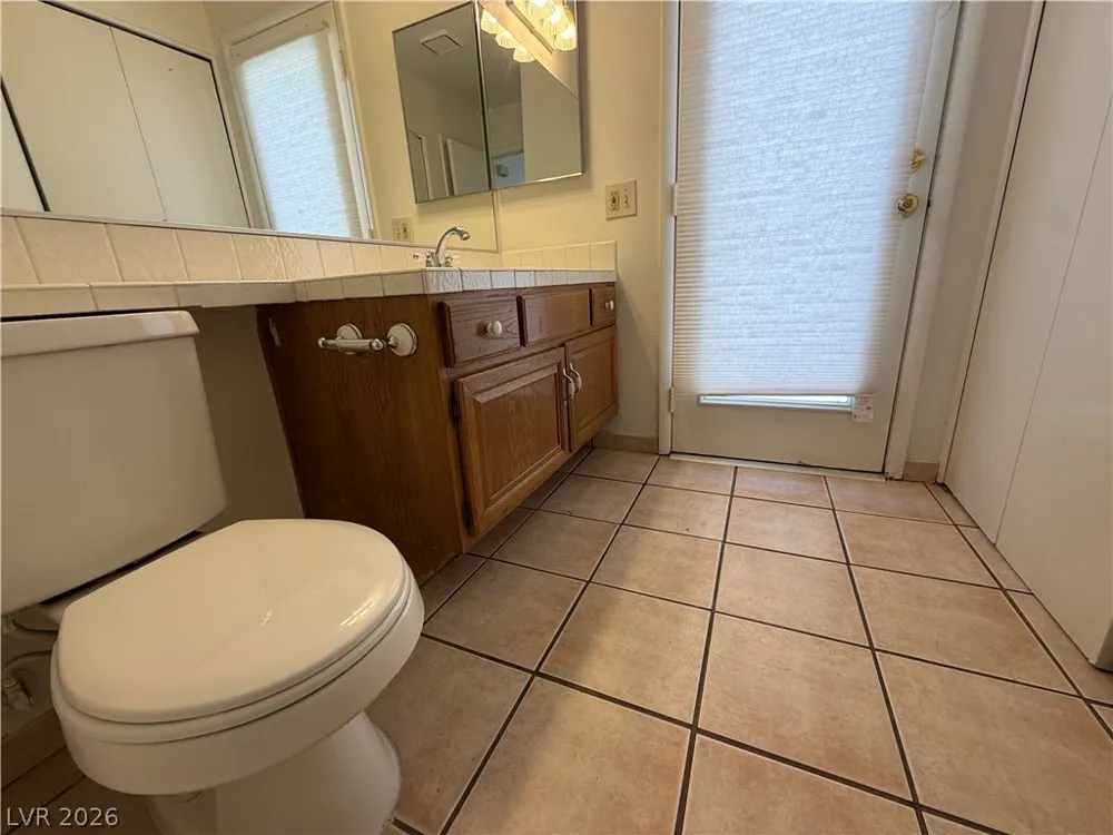 9509 Swan Bay Drive Las Vegas, NV 89117