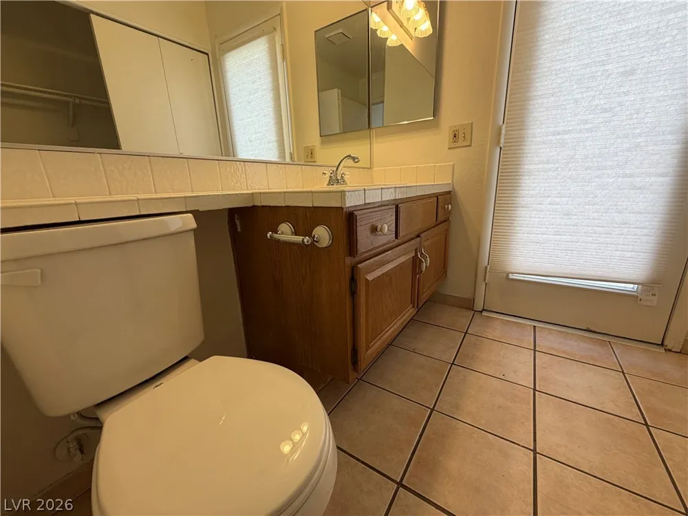 9509 Swan Bay Drive Las Vegas, NV 89117