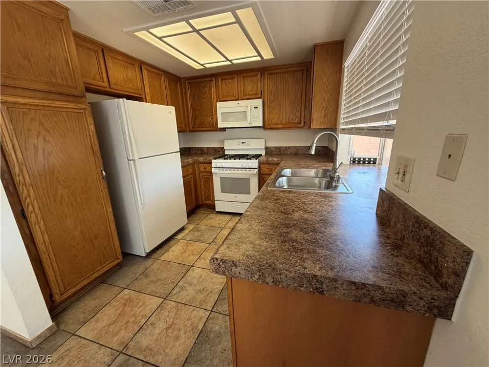 9509 Swan Bay Drive Las Vegas, NV 89117
