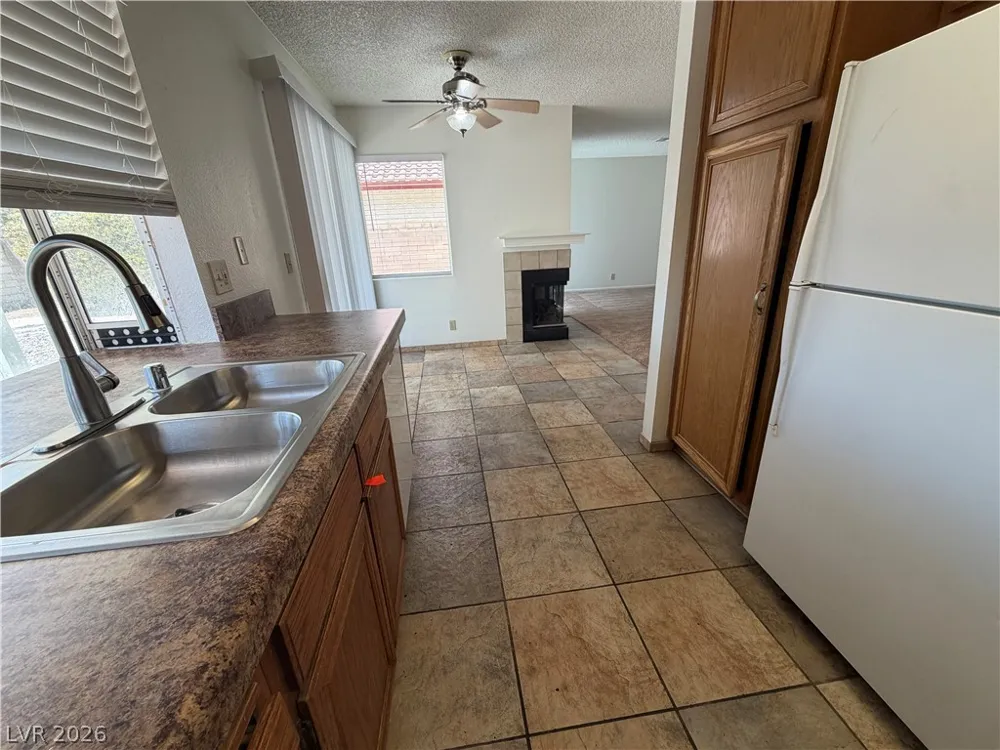9509 Swan Bay Drive Las Vegas, NV 89117