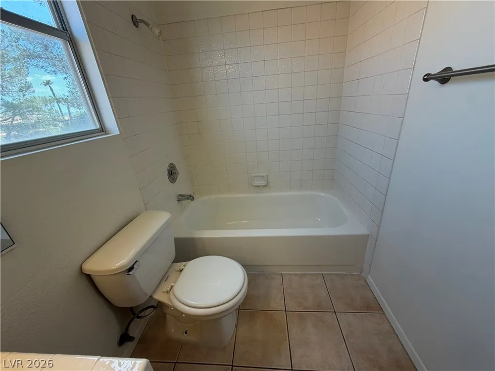9509 Swan Bay Drive Las Vegas, NV 89117