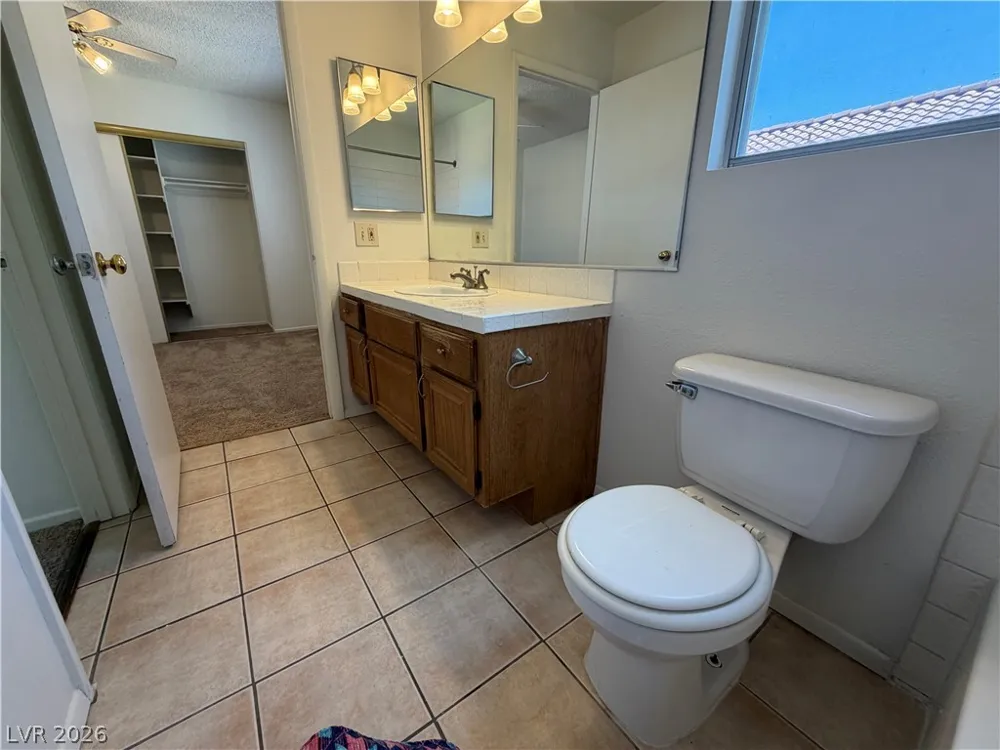 9509 Swan Bay Drive Las Vegas, NV 89117