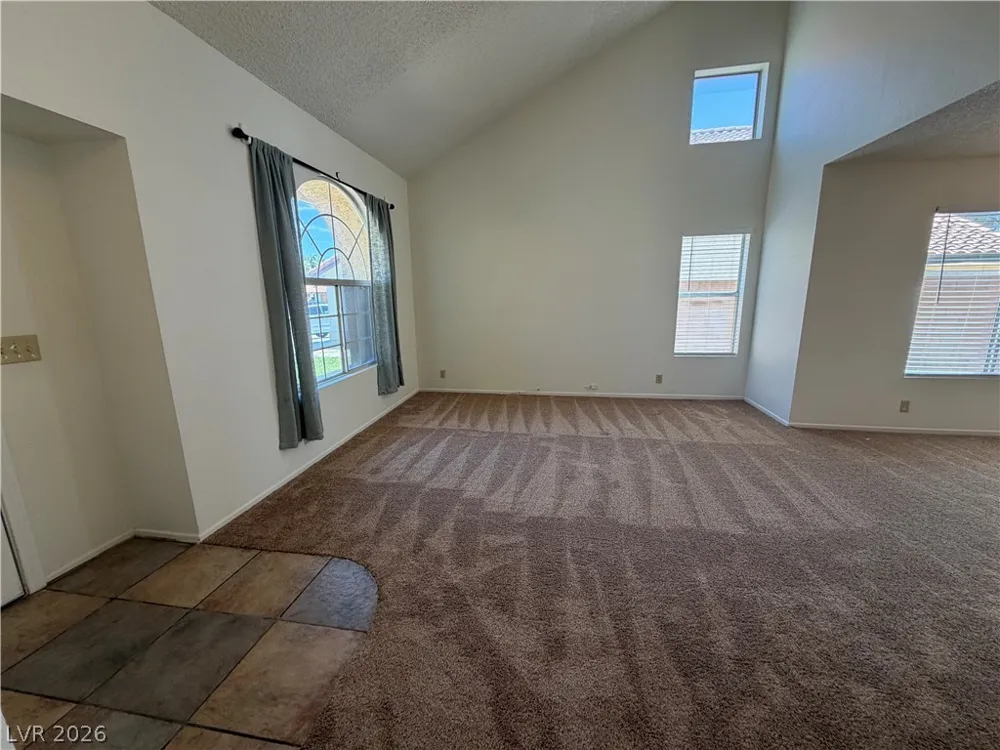 9509 Swan Bay Drive Las Vegas, NV 89117
