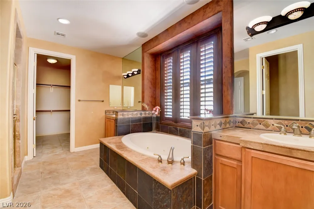 3380 Saddlebrook Street Las Vegas, NV 89141