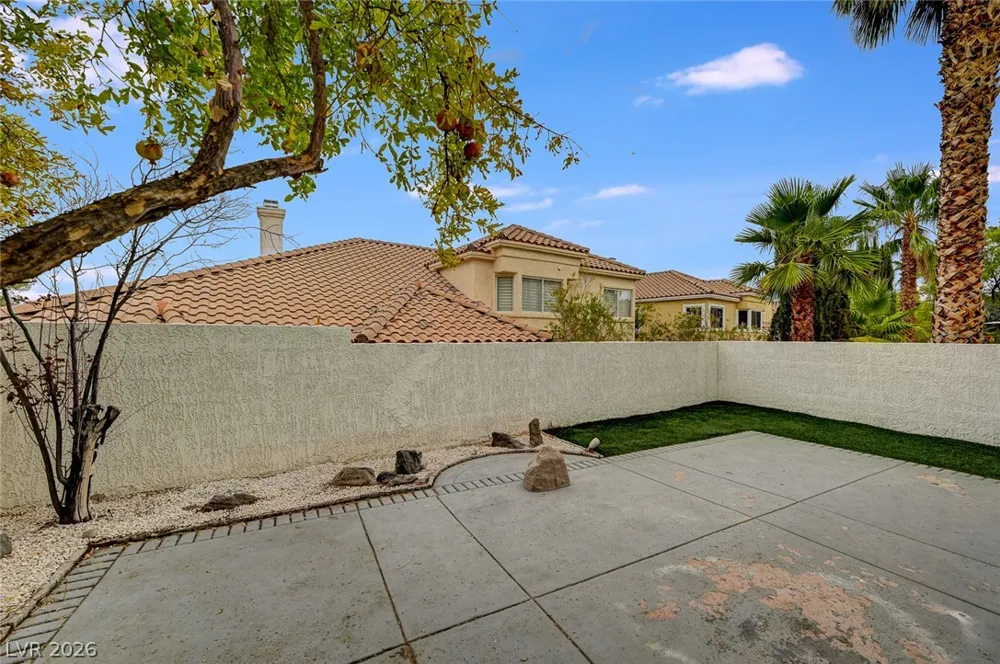 9240 Pitching Wedge Drive Las Vegas, NV 89134